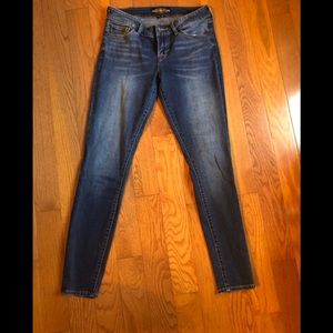 Lucky Jeans!